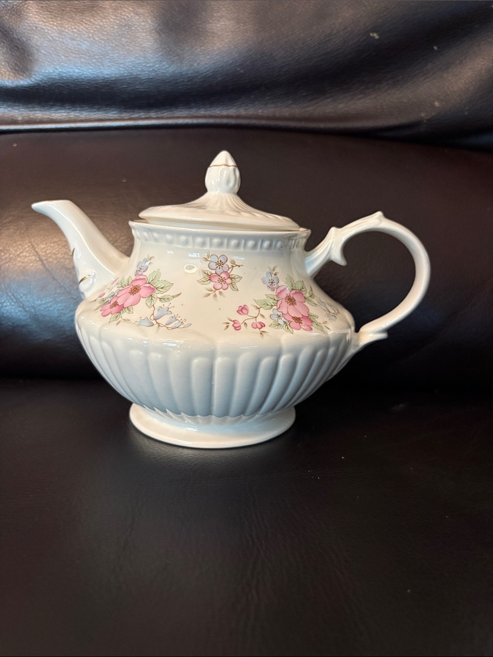 Crown Dorset White Porcelain Teapot W/Pink Floral Pattern Vintage Staffordshire